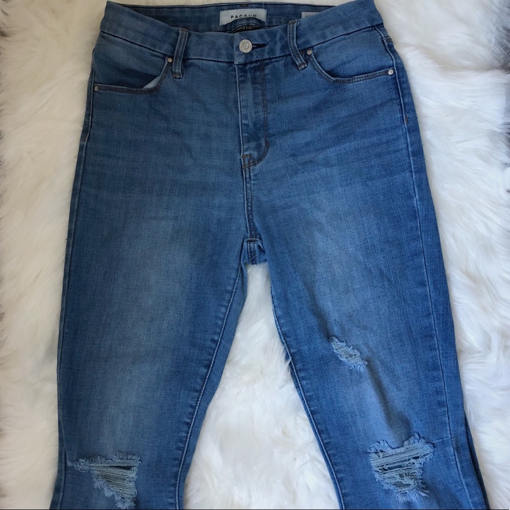 PACSUN light denim ripped capri jegging